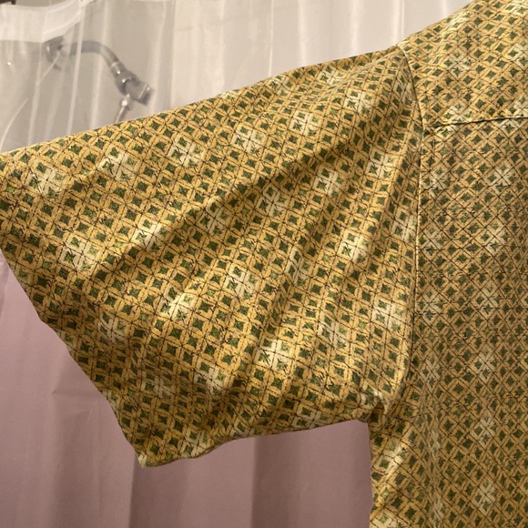 Men’s Large Royal Robbins Button Up Polo Shirt - Picture 3 of 6